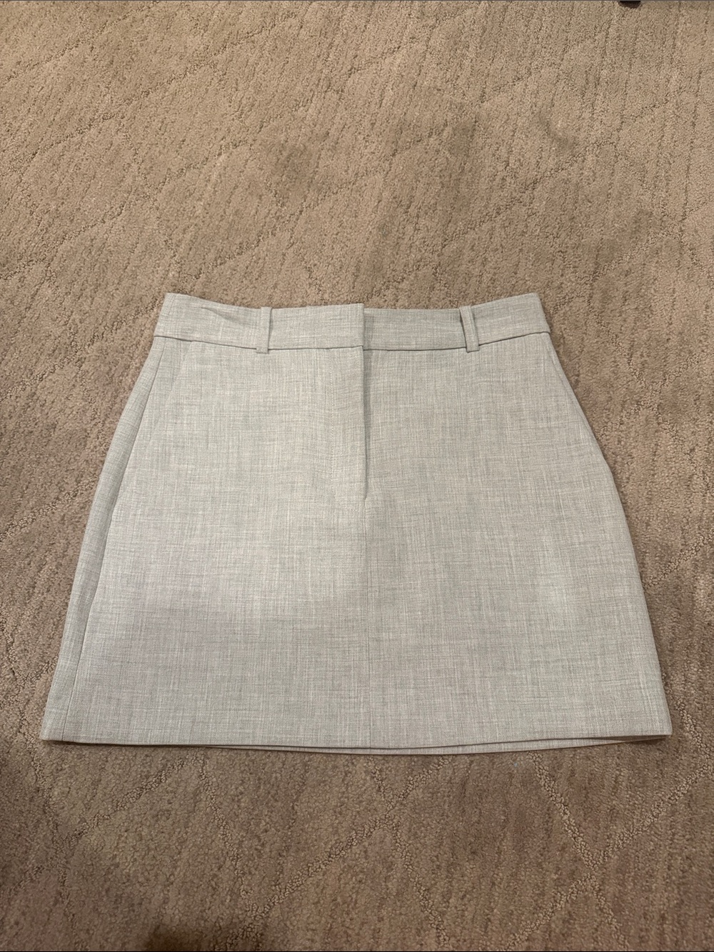 BNWT Aritzia Babaton Heather chrome chisel Tailored Mini Skirt size 4